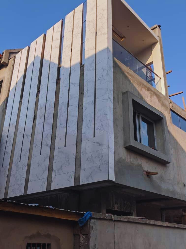 Construction d’une maison à deux étages